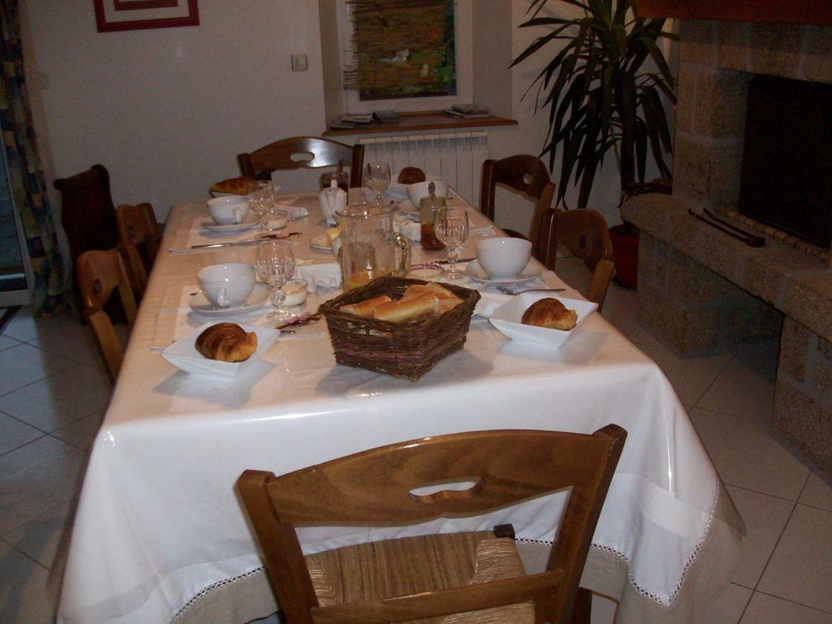 Lassay-les-Chateaux Chambres D'Hotes La Belle Taille מראה חיצוני תמונה